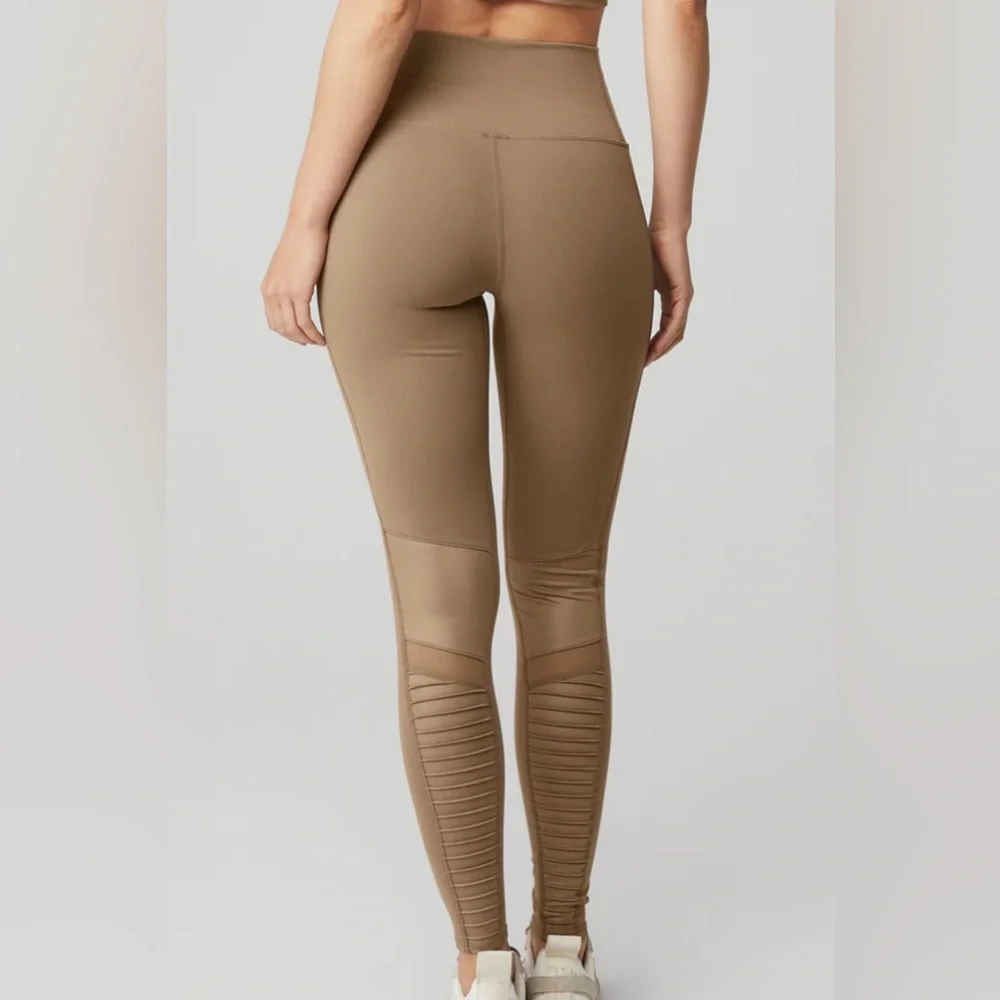 📦 MOVING SALE 📦 alo High Waist Moto Legging - Picture 2 of 14